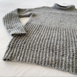 American Eagle grey knitted sweater